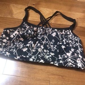 LIVI sports bra